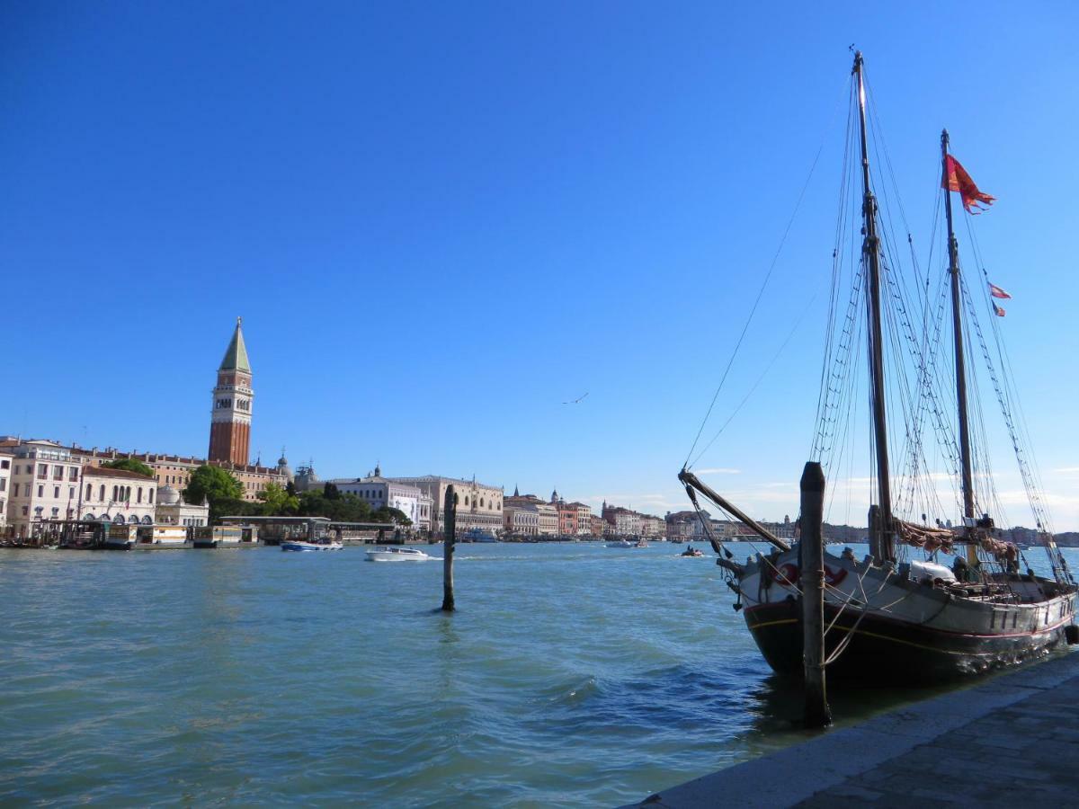 Hotel San Salvador Basic & Local 2 Stars Venedig